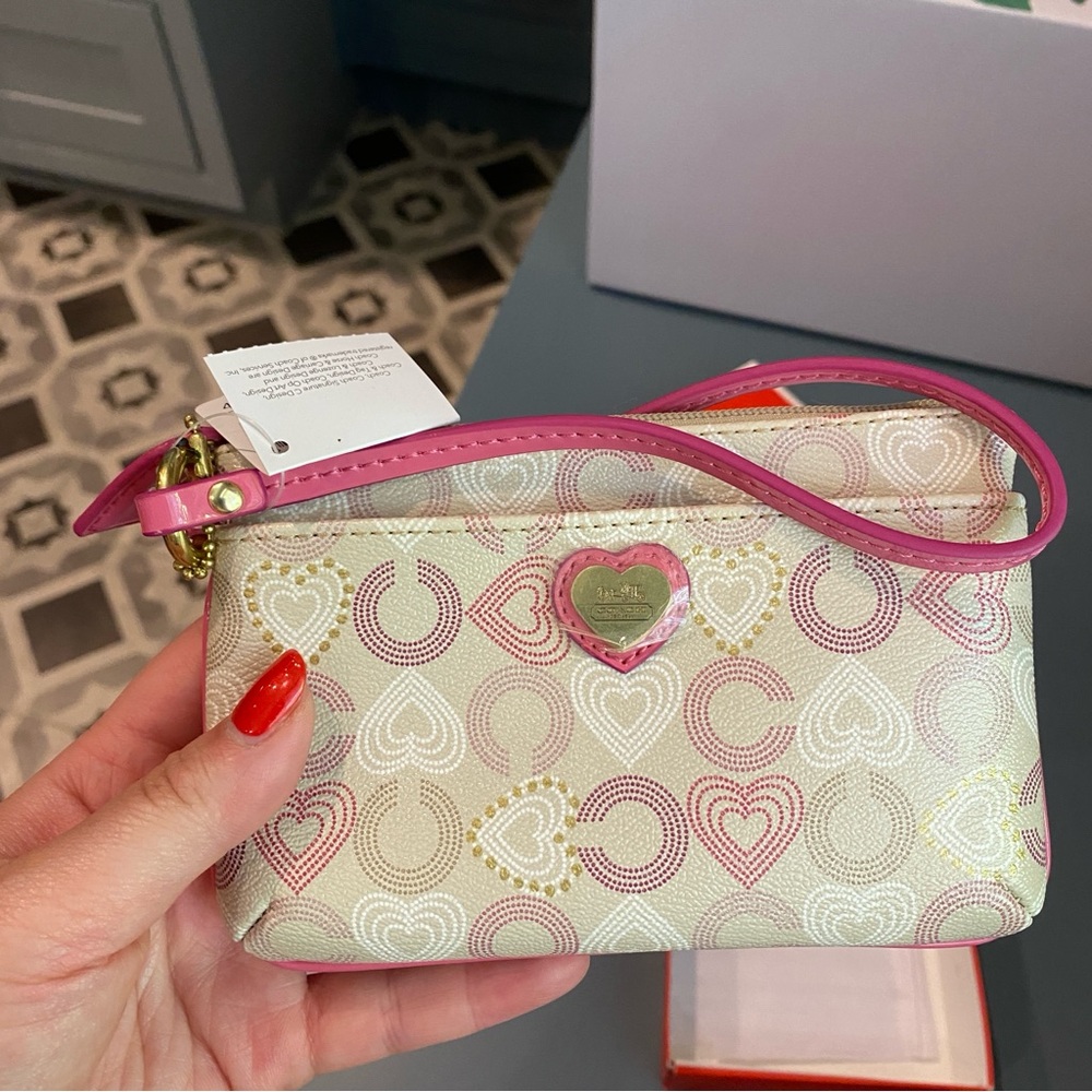 NWT Pink Heart Pattern Canvas Coach Wristlet